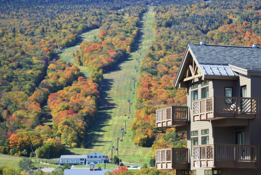 How to spend five fall days in Vermont - leaf peeping in Vermont travel guide - fall foliage trip to Vermont