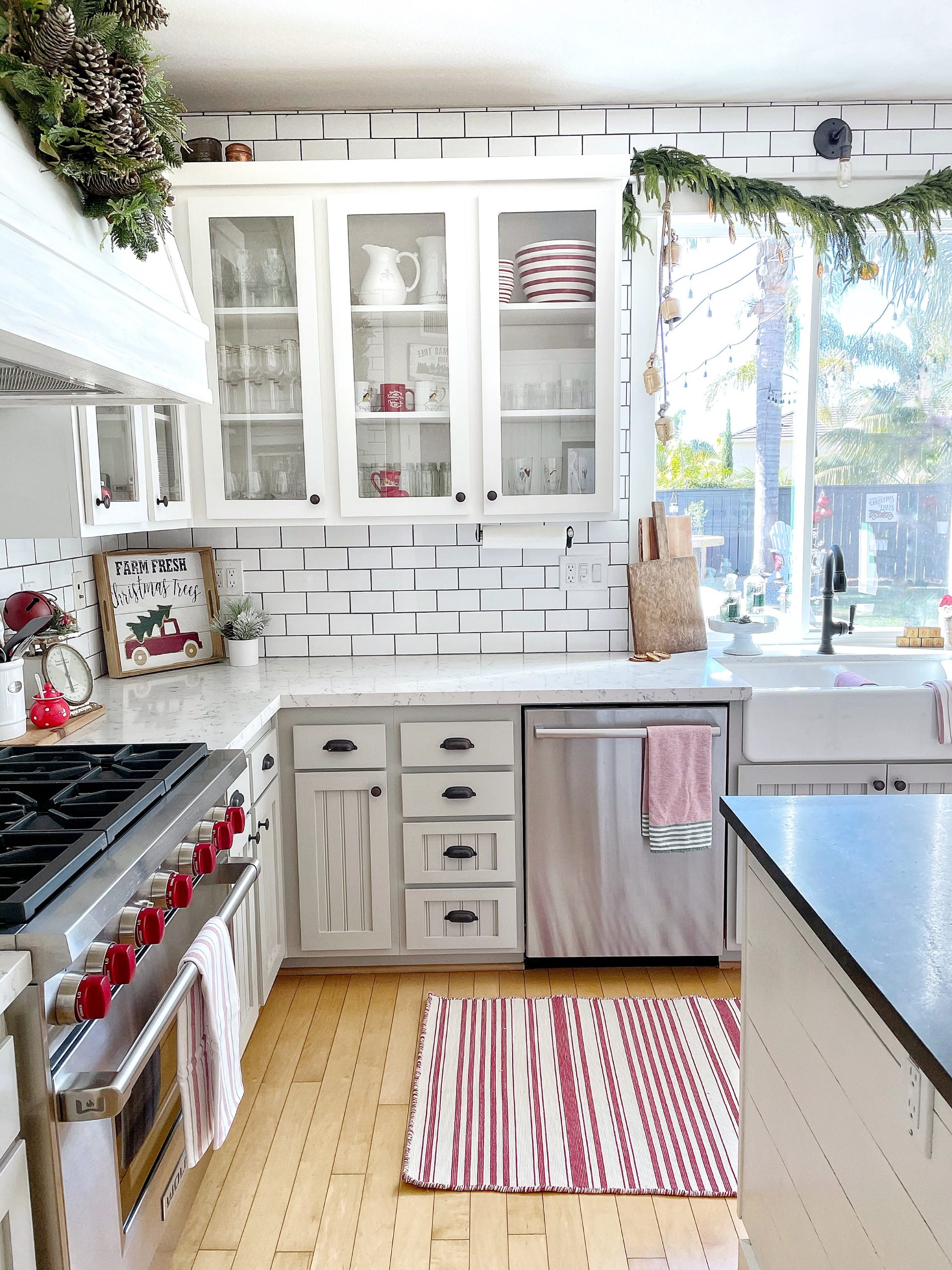 How to Make Your Kitchen Festive For The Holidays - Pasha is Home