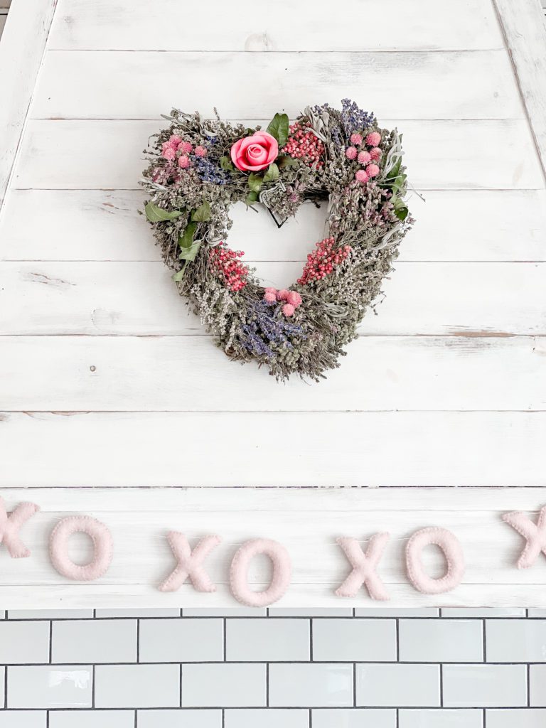 Easy and subtle Valentine's Day decor ideas to help you get in the spirit of love.  Plenty of neutral Valentine's Day decor ideas for you to implement around your house.  Including lots of white and pink decor to make it pretty for the whole month of February!

#valentinesdaydecor #galentinesdaydecor #valentinesdayinspo #homedecorinspo