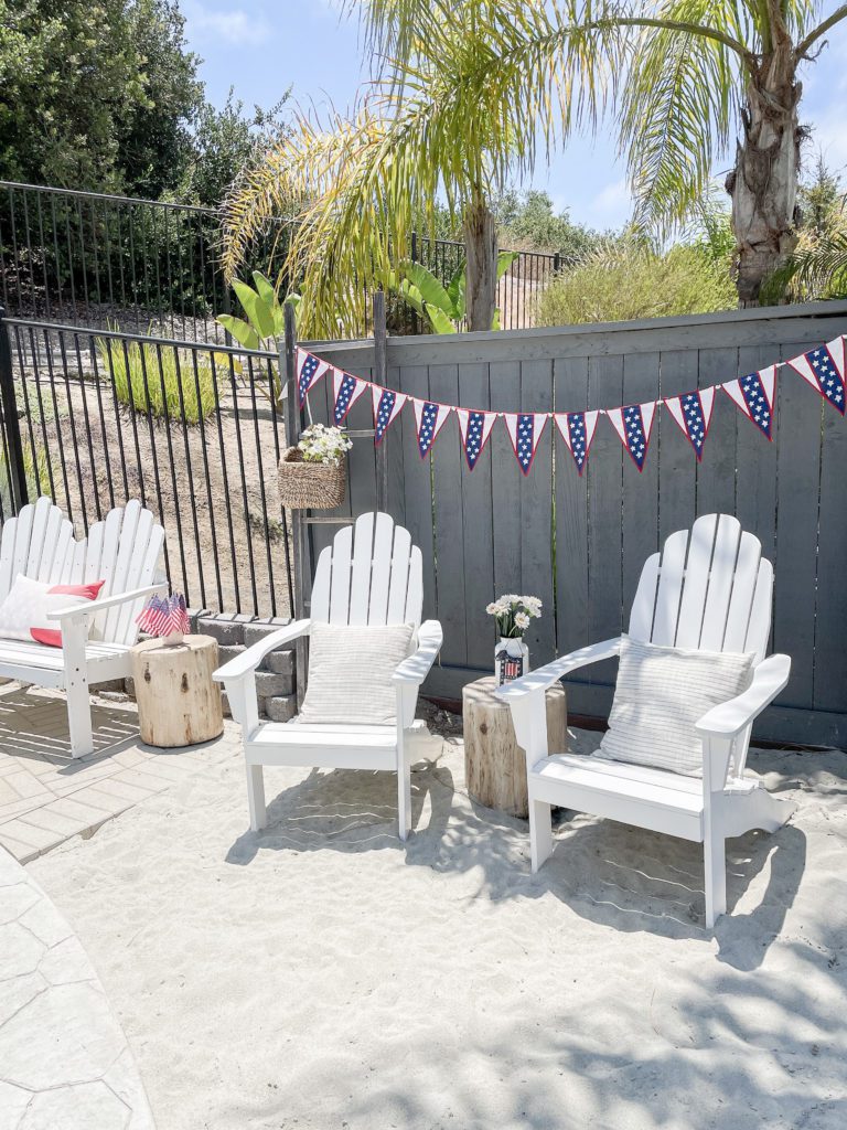 4th of July | American Flag | July Celebration | America's Birthday | Simple Ideas | July 4th | Independence Day Celebration | Patriotic Celebration | Great 4th of July Party

#fourthofjuly #fourthofjulydecor #fourthofjulyparty #patrioticdecorations 