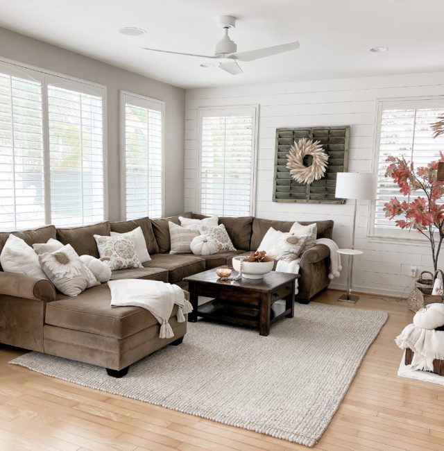 Simple Ideas For A Cozy Fall Family Room - Pasha is Home