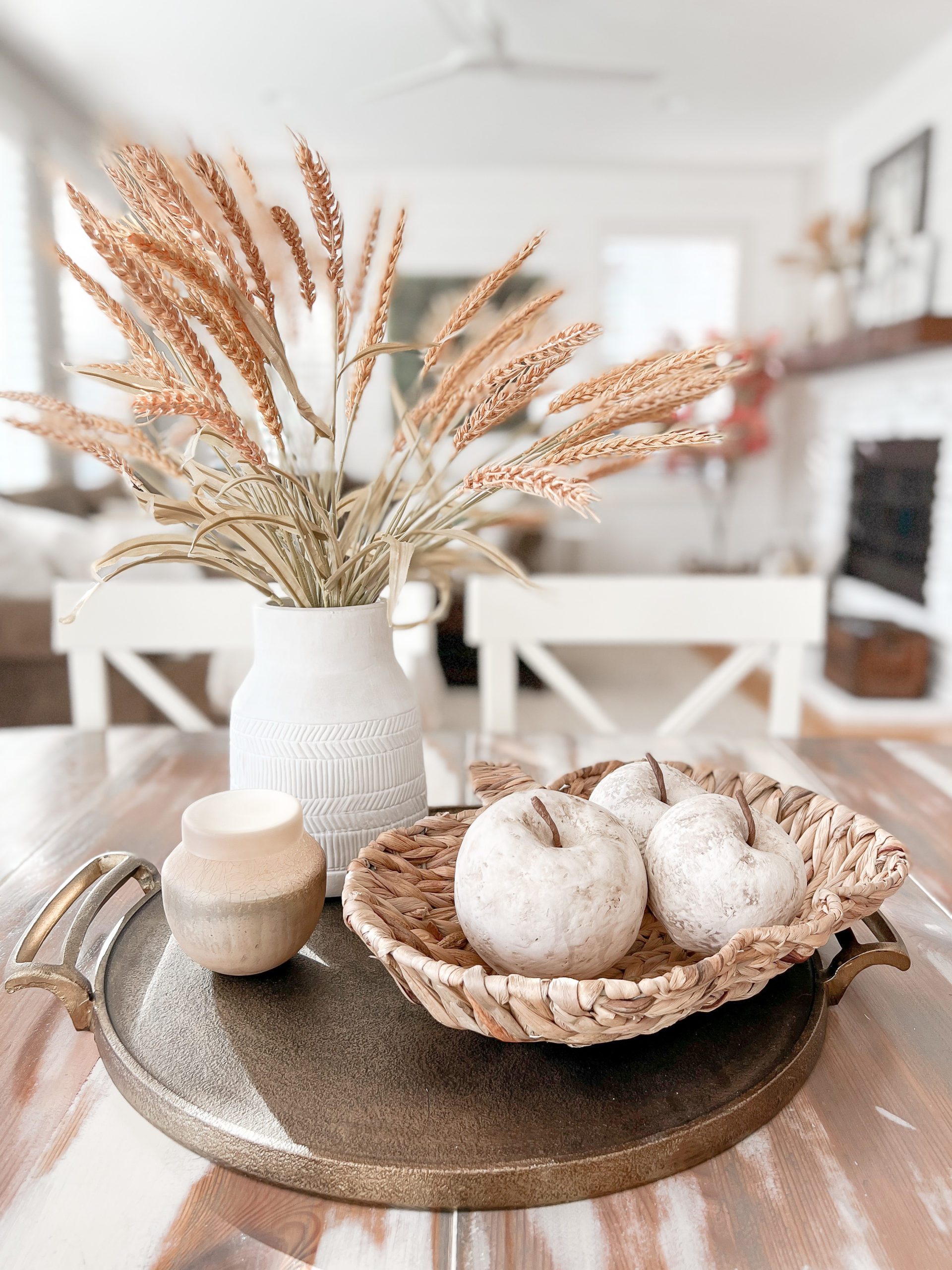 Easy Ways to Add Fall Decor to the Kitchen