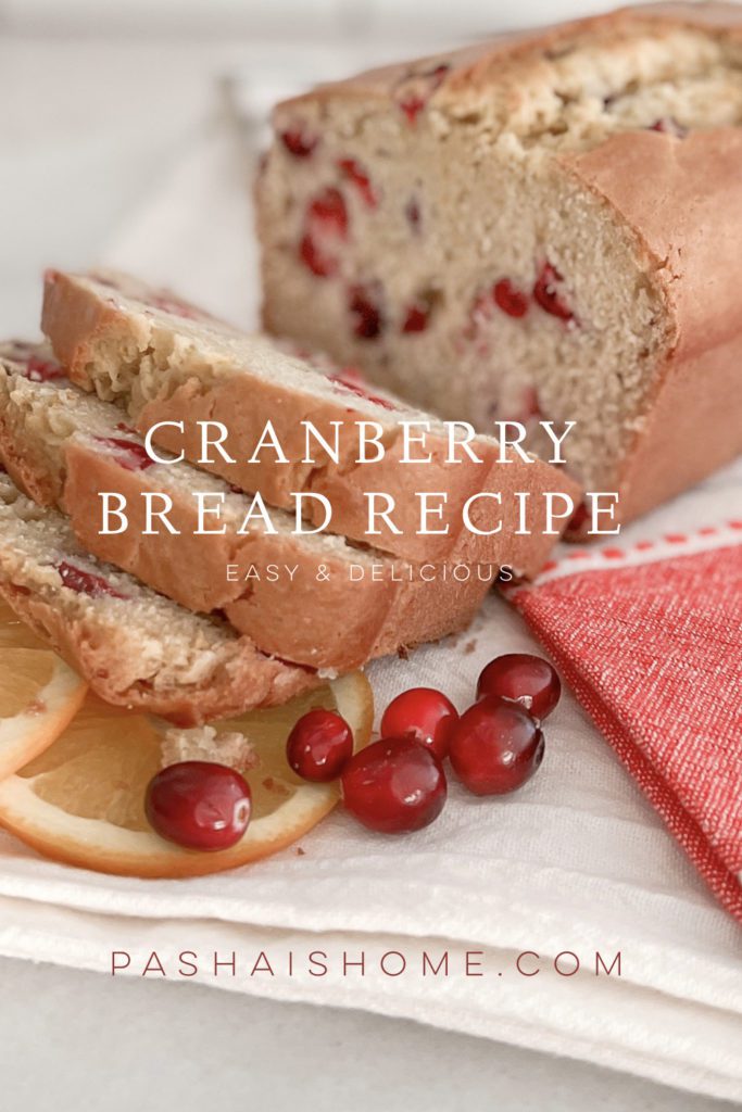 An easy and tasty cranberry bread recipe | Holiday side dishes | Holiday desserts | Christmas breads | Christmas baked goods | Christmas baking | Thanksgiving baking 