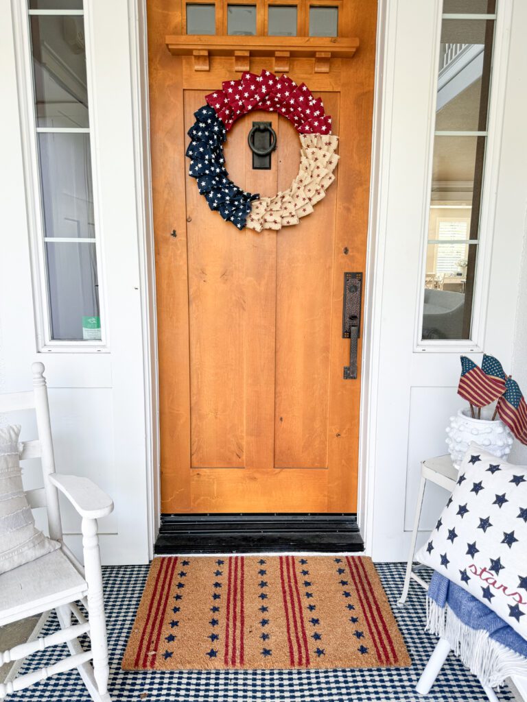 Easy tips for an Americana front porch | how to decorate your front porch for Fourth of July | a Patriotic front porch | Items to decorate a Fourth of July front porch 