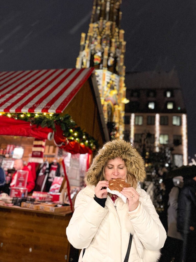 Best Cologne Germany Christmas market travel guide | Where to stay in Cologne for the Christmas markets | 5 star hotels in Cologne | Best hotels in Cologne | Christmas markets in Cologne | When do the Christmas markets in Cologne open? | How many days do I need to see the Cologne Christmas markets? | How many Christmas markets are in Cologne | What to do in Cologne besides the Christmas markets | Best day trips from Cologne at Christmas time | Commonly asked questions for visiting the Cologne Christmas markets | How to get to Cologne in December | What to wear in Cologne in December