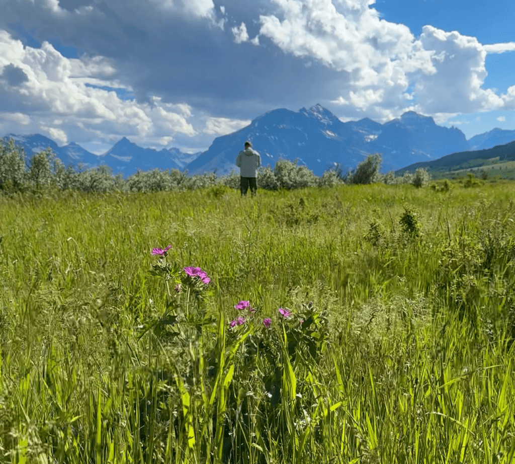 Things you need to know before visiting Glacier National Park | Best places to stay in Glacier National Park | Best places to eat when visiting Glacier National Park | What to do if I don't get a vehicle reservation for Glacier National Park | When does Going to the Sun Road open in Glacier National Park | How to get to Glacier National Park | Best time of year to visit Glacier National Park | What to do in Glacier National Park if Going to the Sun road is still closed | What to wear when visiting Glacier National Park | See America First | Best national park to visit in USA 