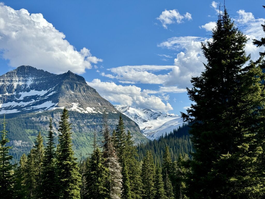 Best things to see and do in Glacier National Park | Best moderate hikes in Glacier National Park | Things to do in Glacier National Park if you are over 50 years old | What to do in Glacier National Park if you are older | How to plan the perfect Glacier National Park itinerary | Red Bus tour in Glacier National Park | How to spend a week in Glacier National Park | Glacier National Park 7 day itinerary | Glacier National Park travel tips 