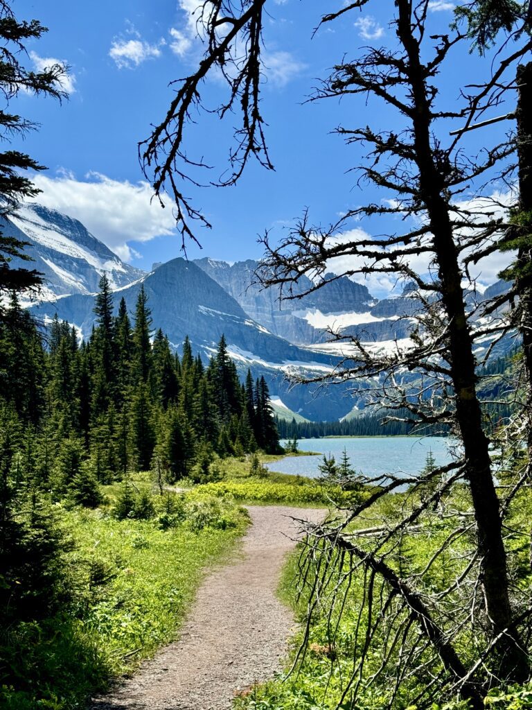 Best things to see and do in Glacier National Park | Best moderate hikes in Glacier National Park | Things to do in Glacier National Park if you are over 50 years old | What to do in Glacier National Park if you are older | How to plan the perfect Glacier National Park itinerary | Red Bus tour in Glacier National Park | How to spend a week in Glacier National Park | Glacier National Park 7 day itinerary | Glacier National Park travel tips 