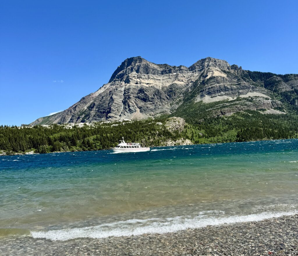 Best things to see and do in Glacier National Park | Best moderate hikes in Glacier National Park | Things to do in Glacier National Park if you are over 50 years old | What to do in Glacier National Park if you are older | How to plan the perfect Glacier National Park itinerary | Red Bus tour in Glacier National Park | How to spend a week in Glacier National Park | Glacier National Park 7 day itinerary | Glacier National Park travel tips 