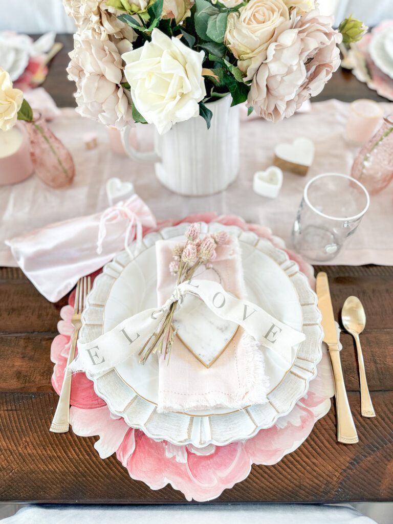 Tips for hosting a Galentine's Day favorite things party | What to do at a Galentine's Day party | What food to serve at a Galentine's Day party | How to decorate for a Galentine's Day party | A Galentines Day Party photo backdrop | Combining a Galentine's Day party with a favorite things party | How to host a Favorite things party | What is a Favorite things party | What is Galentines Day? 