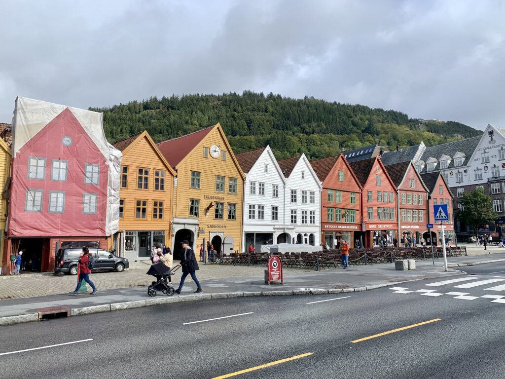 The Ultimate Bergen Norway Travel Guide | Best luxury hotels in Bergen Norway | Top things to see and do in Bergen Norway | How much time do I need in Bergen Norway | How to get to Bergen Norway | Bryggen Bergen | What to do in Bergen | Where to stay in Bergen | Five star hotels in Bergen | Hiking in Bergen Norway  