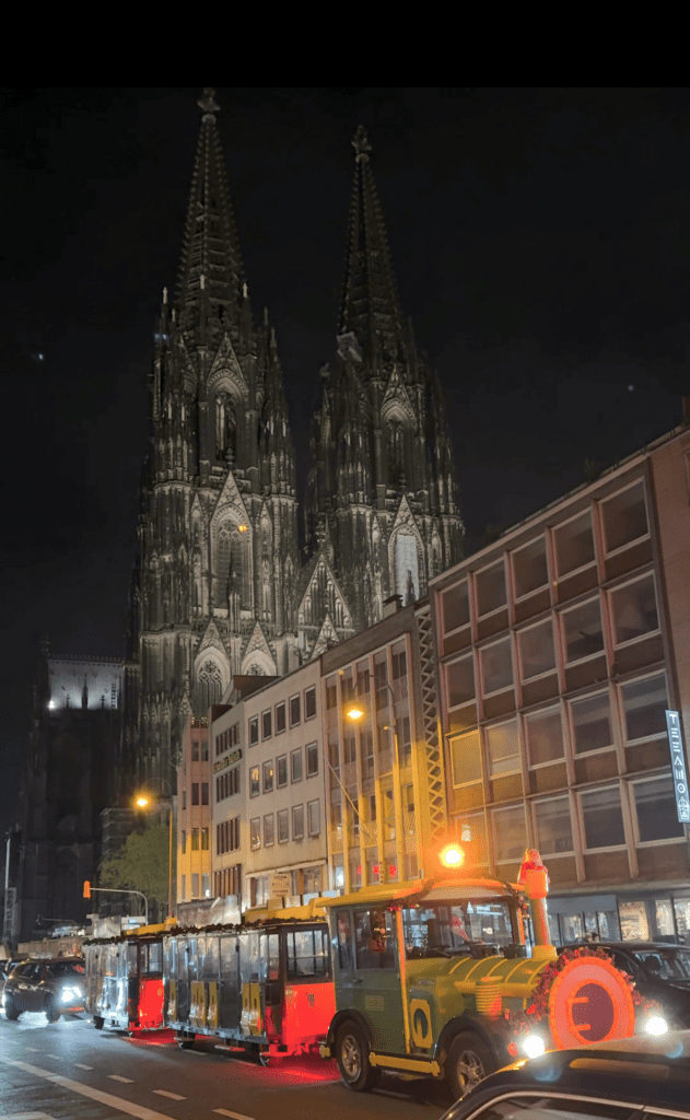 Best Cologne Germany Christmas market travel guide | Where to stay in Cologne for the Christmas markets | 5 star hotels in Cologne | Best hotels in Cologne | Christmas markets in Cologne | When do the Christmas markets in Cologne open? | How many days do I need to see the Cologne Christmas markets? | How many Christmas markets are in Cologne | What to do in Cologne besides the Christmas markets | Best day trips from Cologne at Christmas time | Commonly asked questions for visiting the Cologne Christmas markets | How to get to Cologne in December | What to wear in Cologne in December