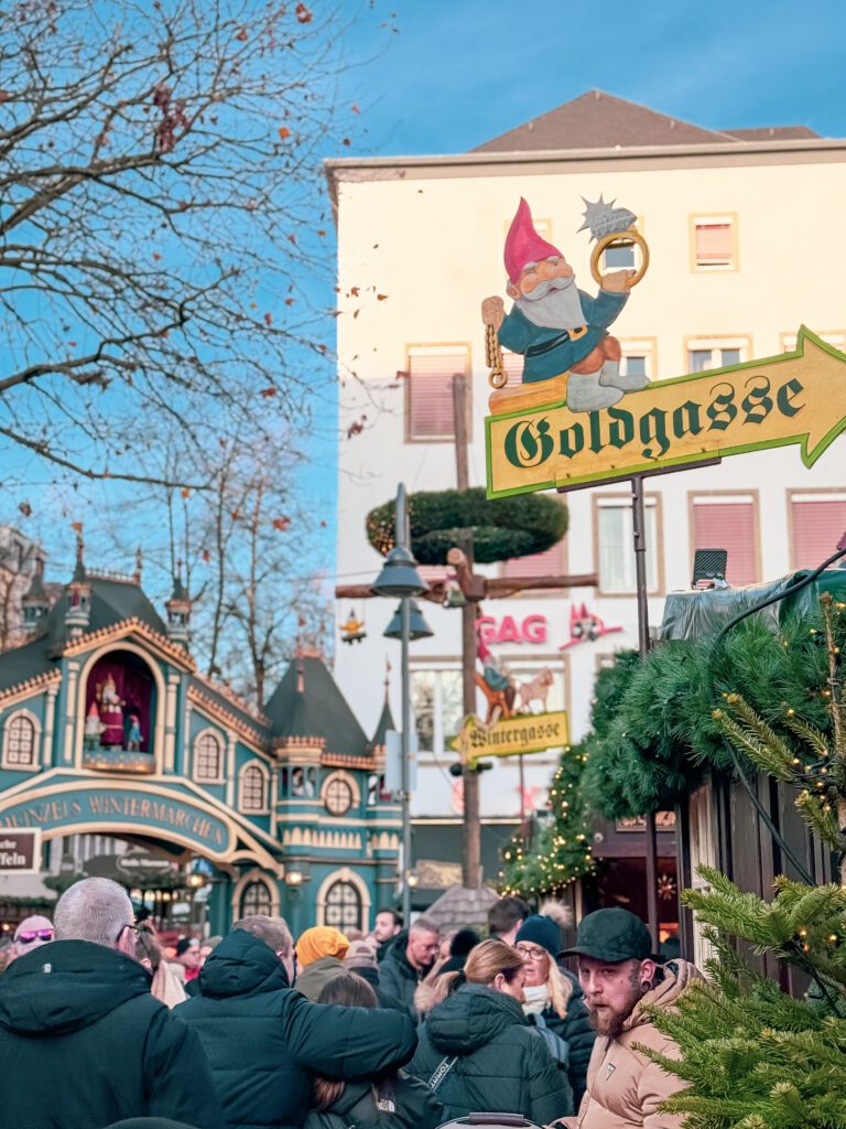Best Cologne Germany Christmas market travel guide | Where to stay in Cologne for the Christmas markets | 5 star hotels in Cologne | Best hotels in Cologne | Christmas markets in Cologne | When do the Christmas markets in Cologne open? | How many days do I need to see the Cologne Christmas markets? | How many Christmas markets are in Cologne | What to do in Cologne besides the Christmas markets | Best day trips from Cologne at Christmas time | Commonly asked questions for visiting the Cologne Christmas markets | How to get to Cologne in December | What to wear in Cologne in December