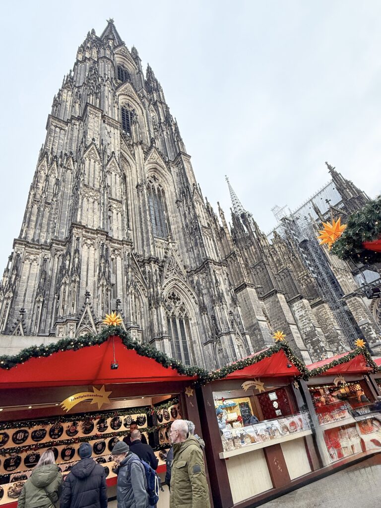 Best Cologne Germany Christmas market travel guide | Where to stay in Cologne for the Christmas markets | 5 star hotels in Cologne | Best hotels in Cologne | Christmas markets in Cologne | When do the Christmas markets in Cologne open? | How many days do I need to see the Cologne Christmas markets? | How many Christmas markets are in Cologne | What to do in Cologne besides the Christmas markets | Best day trips from Cologne at Christmas time | Commonly asked questions for visiting the Cologne Christmas markets | How to get to Cologne in December | What to wear in Cologne in December