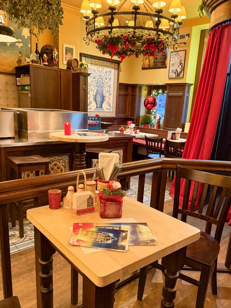 Best Cologne Germany Christmas market travel guide | Where to stay in Cologne for the Christmas markets | 5 star hotels in Cologne | Best hotels in Cologne | Christmas markets in Cologne | When do the Christmas markets in Cologne open? | How many days do I need to see the Cologne Christmas markets? | How many Christmas markets are in Cologne | What to do in Cologne besides the Christmas markets | Best day trips from Cologne at Christmas time | Commonly asked questions for visiting the Cologne Christmas markets | How to get to Cologne in December | What to wear in Cologne in December