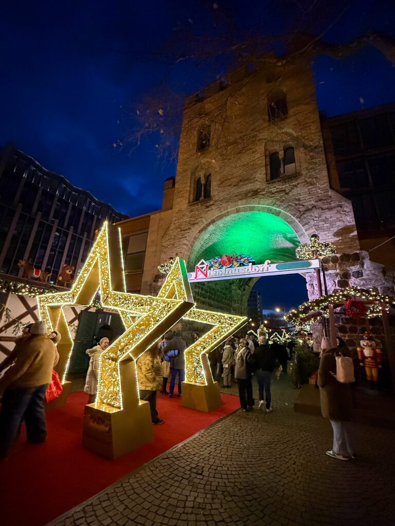 Best Cologne Germany Christmas market travel guide | Where to stay in Cologne for the Christmas markets | 5 star hotels in Cologne | Best hotels in Cologne | Christmas markets in Cologne | When do the Christmas markets in Cologne open? | How many days do I need to see the Cologne Christmas markets? | How many Christmas markets are in Cologne | What to do in Cologne besides the Christmas markets | Best day trips from Cologne at Christmas time | Commonly asked questions for visiting the Cologne Christmas markets | How to get to Cologne in December | What to wear in Cologne in December