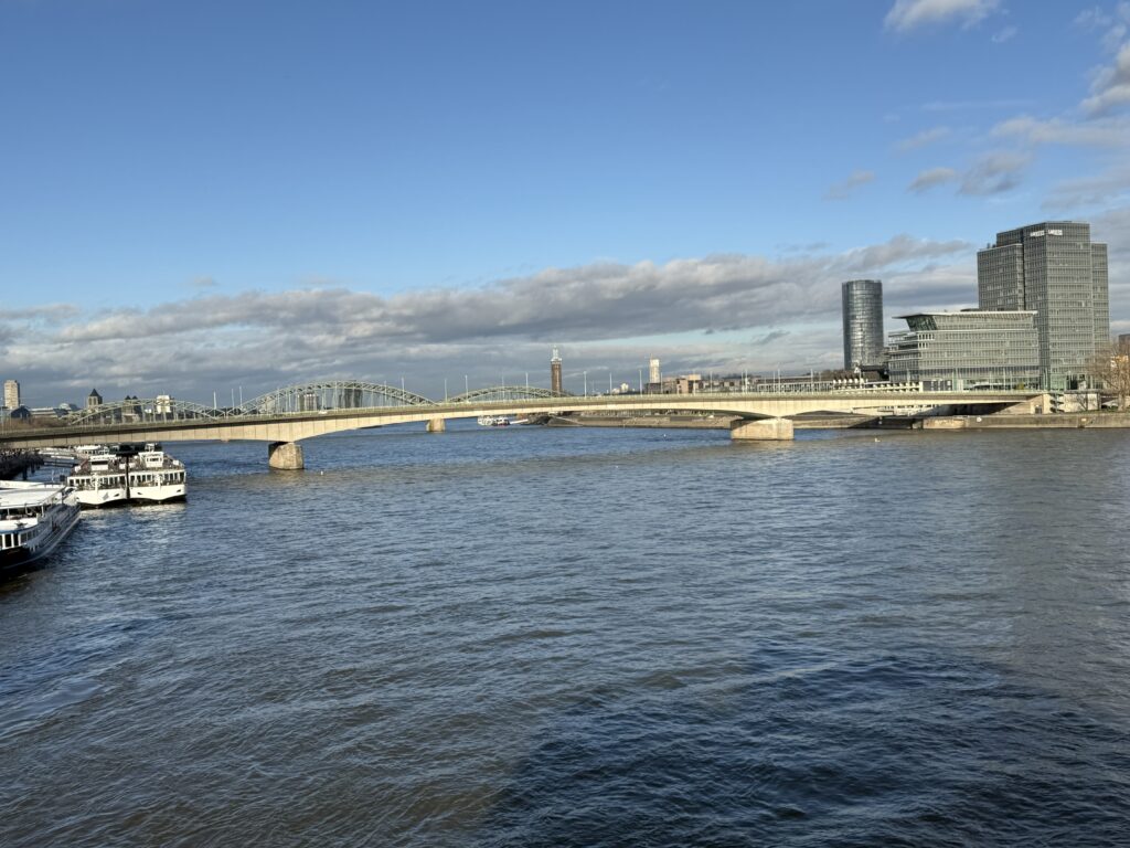 Best Cologne Germany Christmas market travel guide | Where to stay in Cologne for the Christmas markets | 5 star hotels in Cologne | Best hotels in Cologne | Christmas markets in Cologne | When do the Christmas markets in Cologne open? | How many days do I need to see the Cologne Christmas markets? | How many Christmas markets are in Cologne | What to do in Cologne besides the Christmas markets | Best day trips from Cologne at Christmas time | Commonly asked questions for visiting the Cologne Christmas markets | How to get to Cologne in December | What to wear in Cologne in December