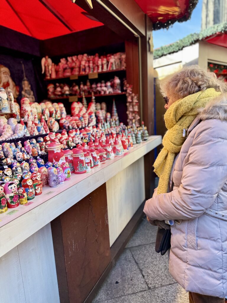Best Cologne Germany Christmas market travel guide | Where to stay in Cologne for the Christmas markets | 5 star hotels in Cologne | Best hotels in Cologne | Christmas markets in Cologne | When do the Christmas markets in Cologne open? | How many days do I need to see the Cologne Christmas markets? | How many Christmas markets are in Cologne | What to do in Cologne besides the Christmas markets | Best day trips from Cologne at Christmas time | Commonly asked questions for visiting the Cologne Christmas markets | How to get to Cologne in December | What to wear in Cologne in December