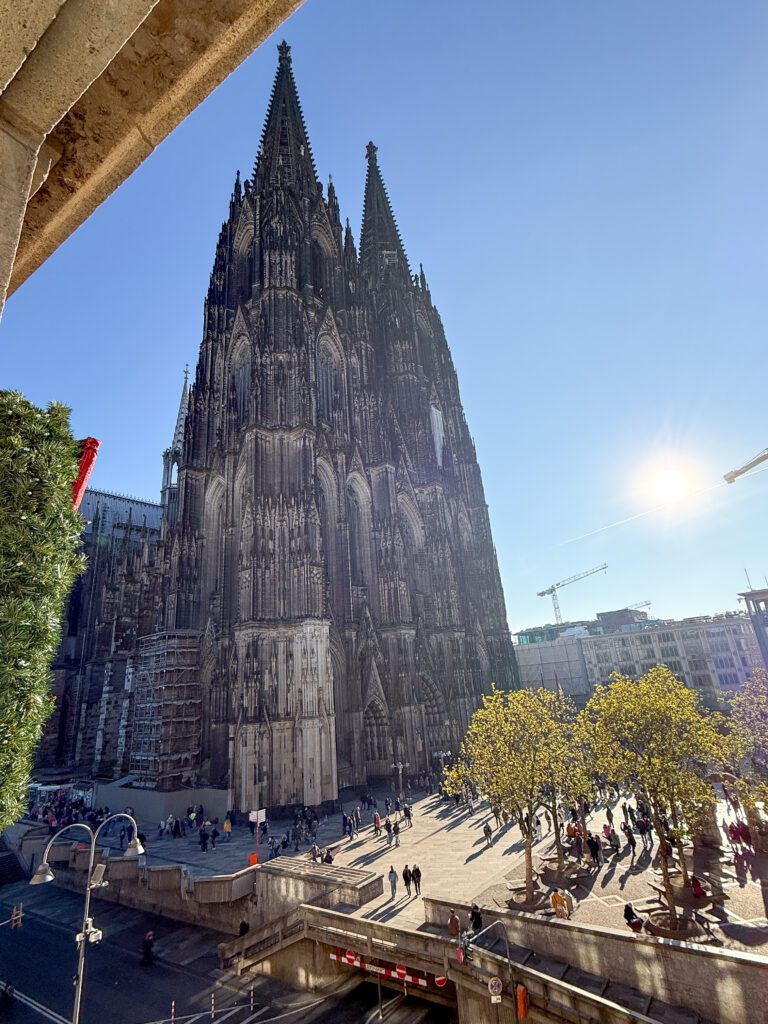 Best Cologne Germany Christmas market travel guide | Where to stay in Cologne for the Christmas markets | 5 star hotels in Cologne | Best hotels in Cologne | Christmas markets in Cologne | When do the Christmas markets in Cologne open? | How many days do I need to see the Cologne Christmas markets? | How many Christmas markets are in Cologne | What to do in Cologne besides the Christmas markets | Best day trips from Cologne at Christmas time | Commonly asked questions for visiting the Cologne Christmas markets | How to get to Cologne in December | What to wear in Cologne in December