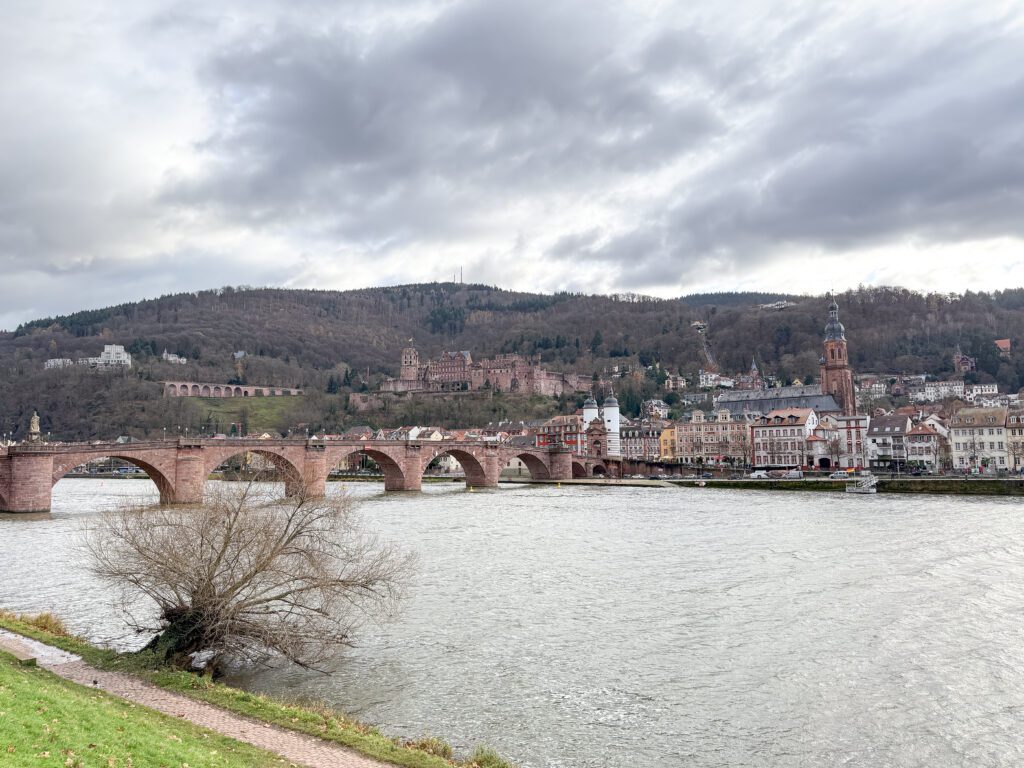 A Complete Heidelberg Germany at Christmas Time Travel Guide | Where to stay in Heidelberg | Best hotels in Heidelberg | 5 star hotels in Heidelberg | Visiting Heidelberg's Christmas Market | Where to eat in Heidelberg | Top 5 things to do in Heidelberg at Christmas Time | Visiting the Heidelberg Castle | Walking the Philosophers Way in Heidelberg | What to see in Heidelberg | How many days should I spend in Heidelberg for the Christmas Markets? | What to wear when visiting Heidelberg Christmas Markets | How to get to Heidelberg | Where else should I visit in Germany after Heidelberg? | Trains in Germany | Reviews of Hutter House - Heidelberg Suites Boutique Hotel