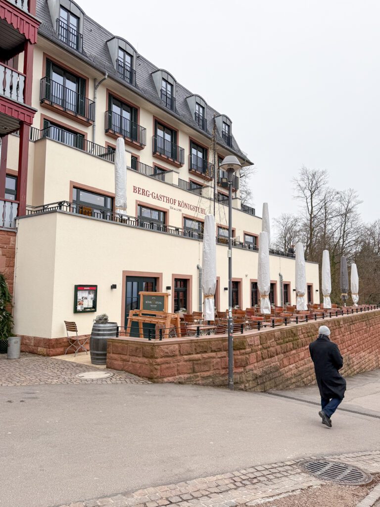 A Complete Heidelberg Germany at Christmas Time Travel Guide | Where to stay in Heidelberg | Best hotels in Heidelberg | 5 star hotels in Heidelberg | Visiting Heidelberg's Christmas Market | Where to eat in Heidelberg | Top 5 things to do in Heidelberg at Christmas Time | Visiting the Heidelberg Castle | Walking the Philosophers Way in Heidelberg | What to see in Heidelberg | How many days should I spend in Heidelberg for the Christmas Markets? | What to wear when visiting Heidelberg Christmas Markets | How to get to Heidelberg | Where else should I visit in Germany after Heidelberg? | Trains in Germany | Reviews of Hutter House - Heidelberg Suites Boutique Hotel