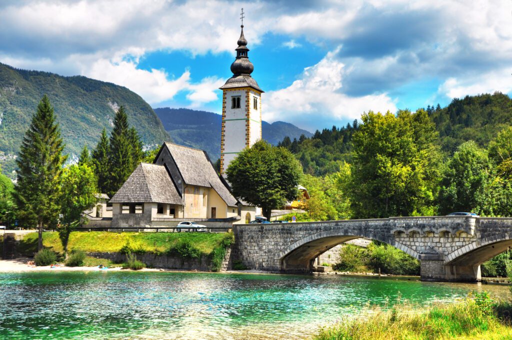 A Ljubljana Slovenia Travel Guide | What to see, do and eat in Ljubljana | Best five star hotel in Ljubljana Slovenia | How many days to visit Slovenia | What are the top sights to see in Ljubljana | Best places to eat in Ljubljana | A ten day Slovenia itinerary including Ljubljana and the Julian Alps | Top things to see in Ljubljana | Best day trips from Ljubljana | What to wear in Slovenia in summer | Top Instagram photo spots in Ljubljana | Best Instaworthy spots in Ljubljana | Where to fly into for Slovenia | A Flytographer photo shoot in Ljubljana