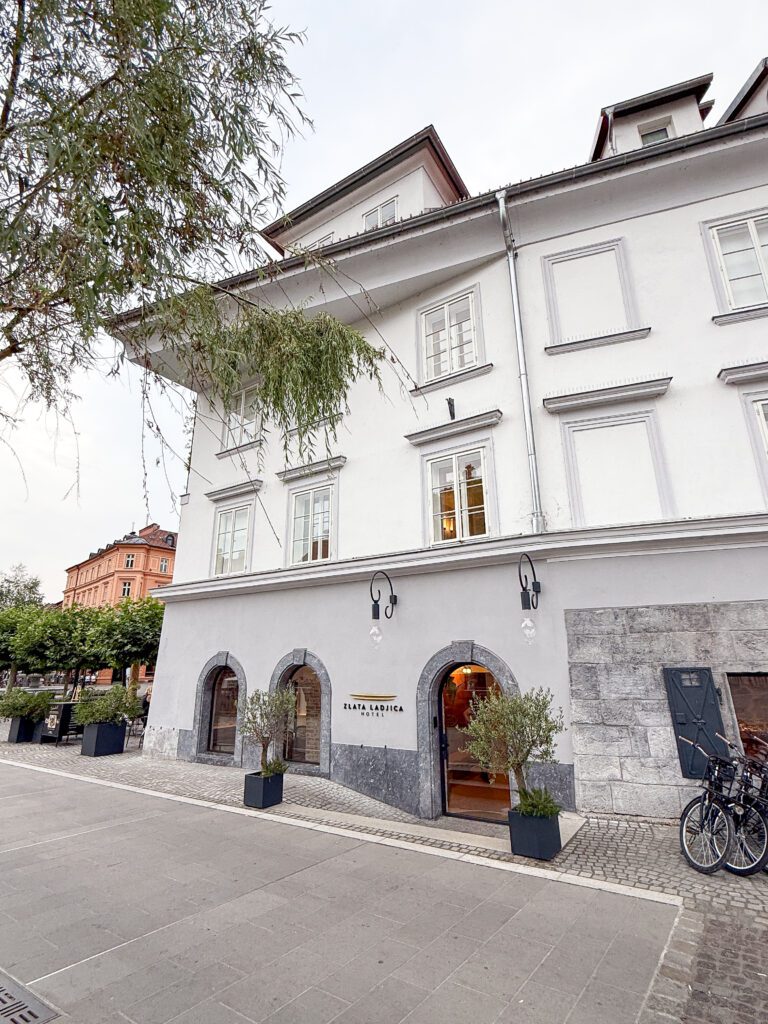 A Ljubljana Slovenia Travel Guide | What to see, do and eat in Ljubljana | Best five star hotel in Ljubljana Slovenia | How many days to visit Slovenia | What are the top sights to see in Ljubljana | Best places to eat in Ljubljana | A ten day Slovenia itinerary including Ljubljana and the Julian Alps | Top things to see in Ljubljana | Best day trips from Ljubljana | What to wear in Slovenia in summer | Top Instagram photo spots in Ljubljana | Best Instaworthy spots in Ljubljana | Where to fly into for Slovenia