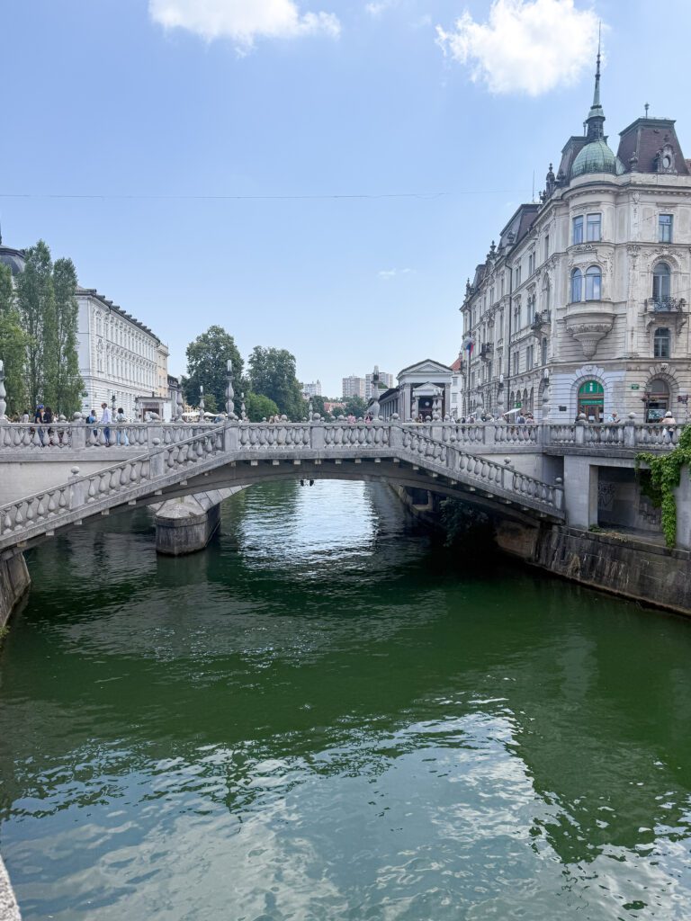 A Ljubljana Slovenia Travel Guide | What to see, do and eat in Ljubljana | Best five star hotel in Ljubljana Slovenia | How many days to visit Slovenia | What are the top sights to see in Ljubljana | Best places to eat in Ljubljana | A ten day Slovenia itinerary including Ljubljana and the Julian Alps | Top things to see in Ljubljana | Best day trips from Ljubljana | What to wear in Slovenia in summer | Top Instagram photo spots in Ljubljana | Best Instaworthy spots in Ljubljana | Where to fly into for Slovenia