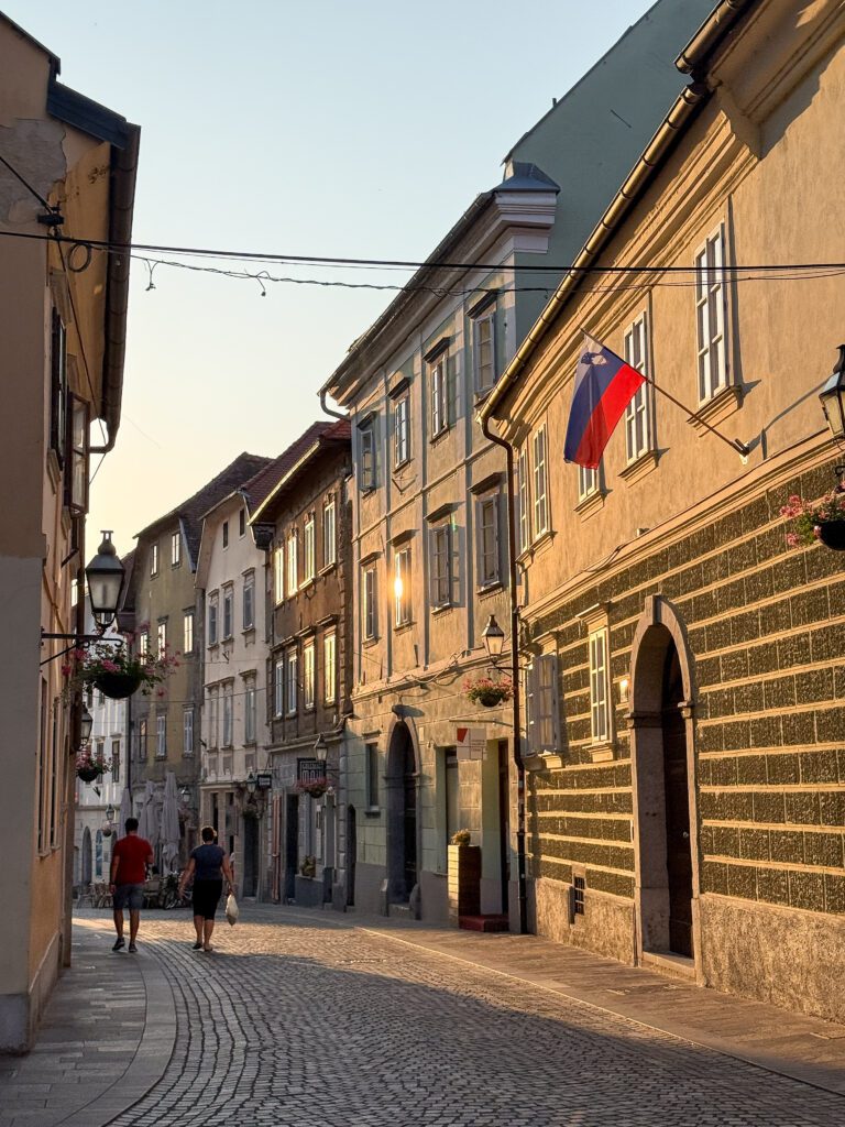 A Ljubljana Slovenia Travel Guide | What to see, do and eat in Ljubljana | Best five star hotel in Ljubljana Slovenia | How many days to visit Slovenia | What are the top sights to see in Ljubljana | Best places to eat in Ljubljana | A ten day Slovenia itinerary including Ljubljana and the Julian Alps | Top things to see in Ljubljana | Best day trips from Ljubljana | What to wear in Slovenia in summer | Top Instagram photo spots in Ljubljana | Best Instaworthy spots in Ljubljana | Where to fly into for Slovenia