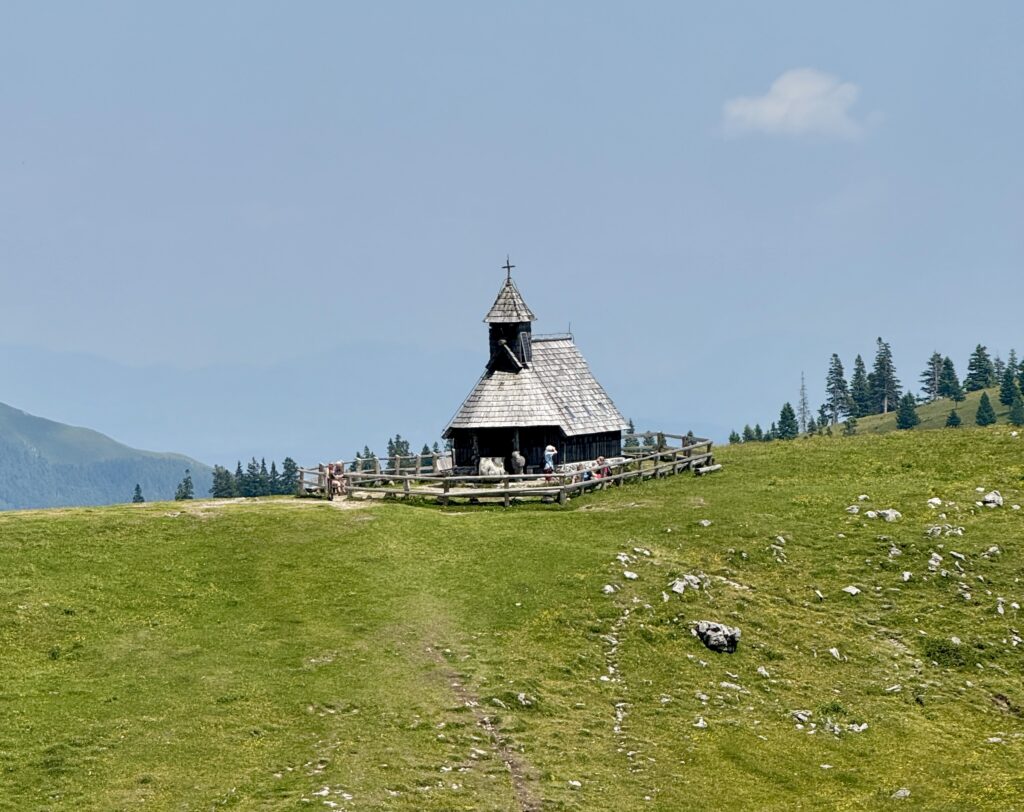 The best guide for a day trip to Velika Planina | What to do for a day trip to Velika Planina | How to do a day trip from Logar Valley to Velika Planina | what to eat on Velika Planina | What to wear at Velika Planina | The best 10 day Slovenia itinerary | How to plan 10 days in Slovenia | What to do with 10 days in Slovenia 