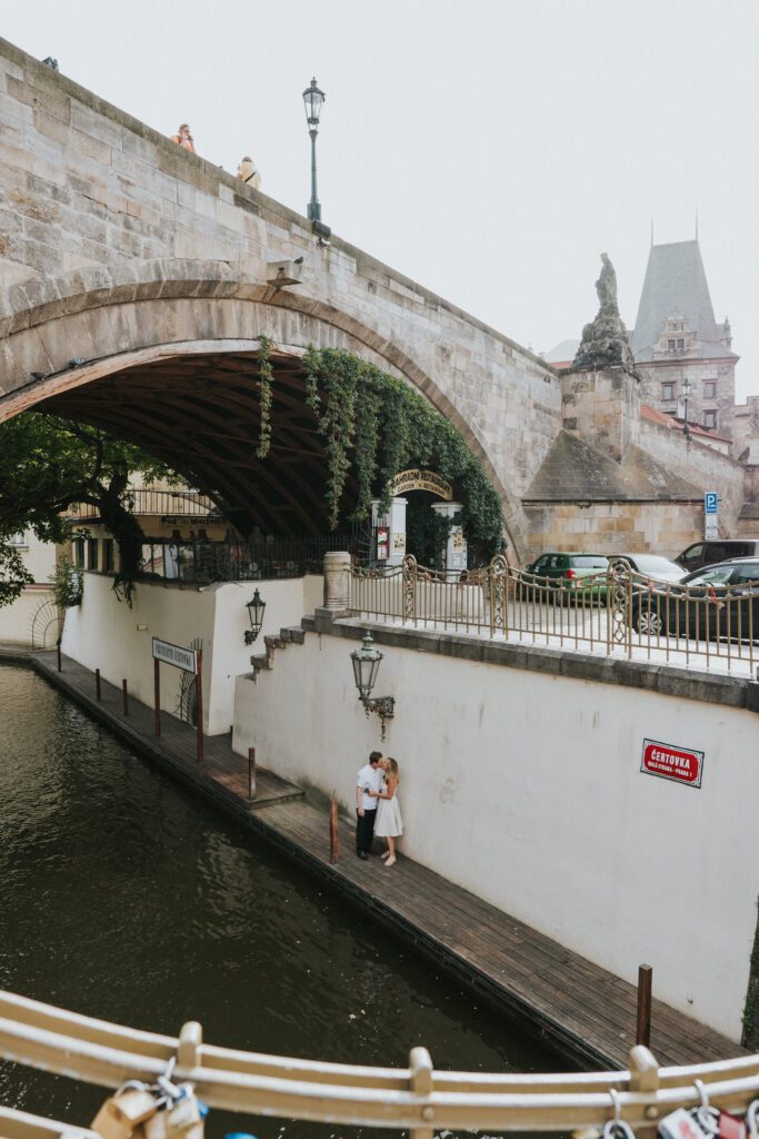 Prague Travel Guide: What To See And Do In The City Of 100 Spires | A complete travel guide to Prague | Best things to see and do in Prague | Best hotels in Prague | 5 star hotels in Prague | Best beer gardens in Prague | Top sights in Prague | How many days do I need in Prague | How to get to Prague | A 4 day Prague itinerary | How to spend 4 days in Prague 