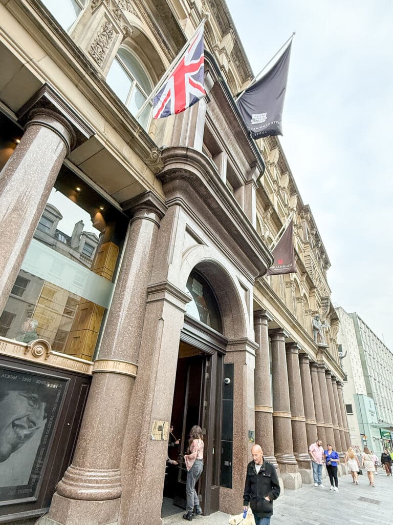 The Ultimate Liverpool England Travel Guide | What to do in Liverpool England | Best hotels in Liverpool England | 5 star hotels in Liverpool | Top things to do in Liverpool England | Best Beatles sights in Liverpool | Best private Beatles tour in Liverpool | Hard days Night hotel in Liverpool 