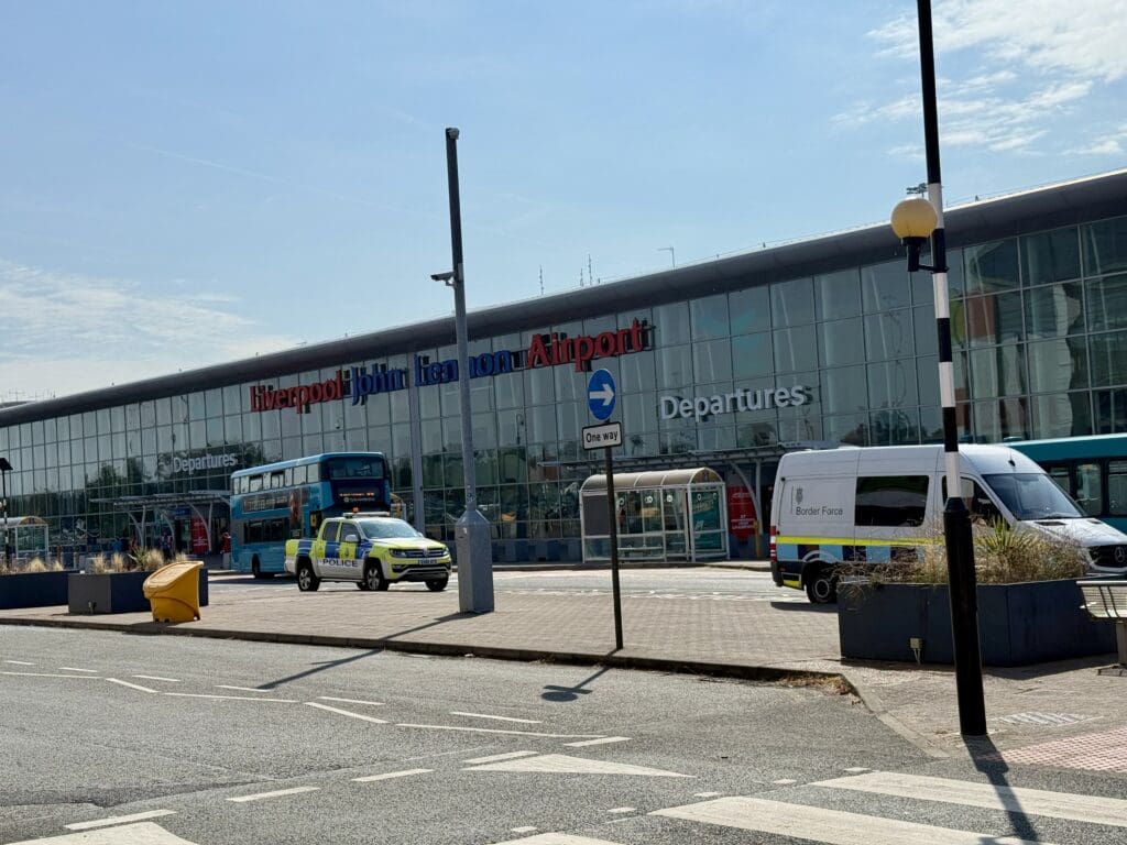 The Ultimate Liverpool England Travel Guide | What to do in Liverpool England | Best hotels in Liverpool England | 5 star hotels in Liverpool | Top things to do in Liverpool England | Best Beatles sights in Liverpool | Best private Beatles tour in Liverpool | Liverpool airport 