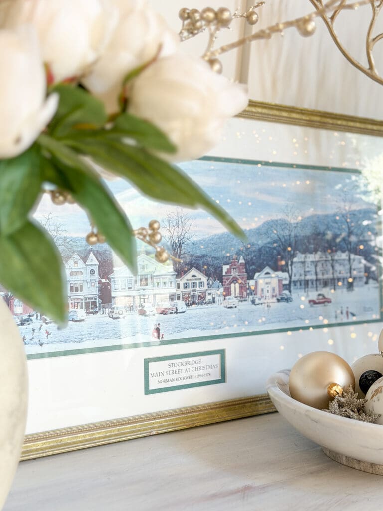 A stylish and classic Christmas home tour | How to decorate your home for the holidays using some sparkly decor plus traditional red decor in some spaces | Silver and gold Christmas decor | Red plaid bedroom decor | How to decorate your front porch for Christmas