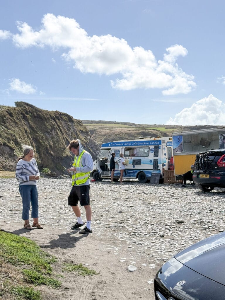 How to spend 5 days in Wales | Best places to stay in Wales | How many days do I need in Wales | Nicest hotels in Wales | best 5 star hotels in Wales | top things to see in Wales | what to do in Cardiff | National Parks in Wales | Top photo spots in Wales | How to get to Wales | Best airport for Wales | Driving in Wales | Best time of year to visit Wales | Pale Hall 5 star hotel in Wales | 5 star luxury hotels in Cardiff Wales | Castles in Wales | Pembrokeshire Coast Wales