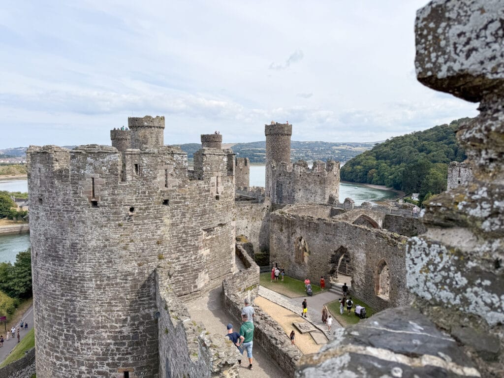 How to spend 5 days in Wales | Best places to stay in Wales | How many days do I need in Wales | Nicest hotels in Wales | best 5 star hotels in Wales | top things to see in Wales | what to do in Cardiff | National Parks in Wales | Top photo spots in Wales | How to get to Wales | Best airport for Wales | Driving in Wales | Best time of year to visit Wales | Pale Hall 5 star hotel in Wales | 5 star luxury hotels in Cardiff Wales | Castles in Wales