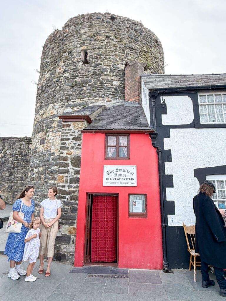 How to spend 5 days in Wales | Best places to stay in Wales | How many days do I need in Wales | Nicest hotels in Wales | best 5 star hotels in Wales | top things to see in Wales | what to do in Cardiff | National Parks in Wales | Top photo spots in Wales | How to get to Wales | Best airport for Wales | Driving in Wales | Best time of year to visit Wales | Pale Hall 5 star hotel in Wales | 5 star luxury hotels in Cardiff Wales | Castles in Wales