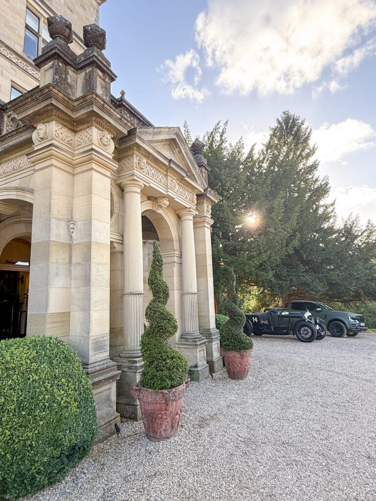 How to spend 5 days in Wales | Best places to stay in Wales | How many days do I need in Wales | Nicest hotels in Wales | best 5 star hotels in Wales | top things to see in Wales | what to do in Cardiff | National Parks in Wales | Top photo spots in Wales | How to get to Wales | Best airport for Wales | Driving in Wales | Best time of year to visit Wales | Pale Hall 5 star hotel in Wales