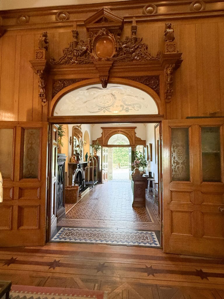 How to spend 5 days in Wales | Best places to stay in Wales | How many days do I need in Wales | Nicest hotels in Wales | best 5 star hotels in Wales | top things to see in Wales | what to do in Cardiff | National Parks in Wales | Top photo spots in Wales | How to get to Wales | Best airport for Wales | Driving in Wales | Best time of year to visit Wales | Pale Hall 5 star hotel in Wales