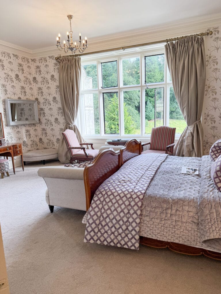 How to spend 5 days in Wales | Best places to stay in Wales | How many days do I need in Wales | Nicest hotels in Wales | best 5 star hotels in Wales | top things to see in Wales | what to do in Cardiff | National Parks in Wales | Top photo spots in Wales | How to get to Wales | Best airport for Wales | Driving in Wales | Best time of year to visit Wales | Pale Hall 5 star hotel in Wales