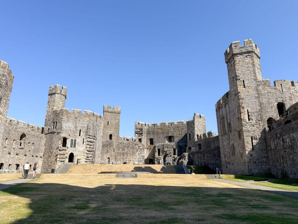 How to spend 5 days in Wales | Best places to stay in Wales | How many days do I need in Wales | Nicest hotels in Wales | best 5 star hotels in Wales | top things to see in Wales | what to do in Cardiff | National Parks in Wales | Top photo spots in Wales | How to get to Wales | Best airport for Wales | Driving in Wales | Best time of year to visit Wales | Pale Hall 5 star hotel in Wales | 5 star luxury hotels in Cardiff Wales | Castles in Wales