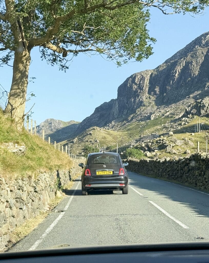 How to spend 5 days in Wales | Best places to stay in Wales | How many days do I need in Wales | Nicest hotels in Wales | best 5 star hotels in Wales | top things to see in Wales | what to do in Cardiff | National Parks in Wales | Top photo spots in Wales | How to get to Wales | Best airport for Wales | Driving in Wales