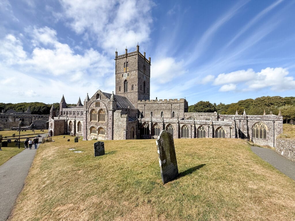 How to spend 5 days in Wales | Best places to stay in Wales | How many days do I need in Wales | Nicest hotels in Wales | best 5 star hotels in Wales | top things to see in Wales | what to do in Cardiff | National Parks in Wales | Top photo spots in Wales | How to get to Wales | Best airport for Wales | Driving in Wales | Best time of year to visit Wales | Pale Hall 5 star hotel in Wales | 5 star luxury hotels in Cardiff Wales | Castles in Wales | Pembrokeshire Coast Wales | St Davids Wales | St Davids Cathedral Wales