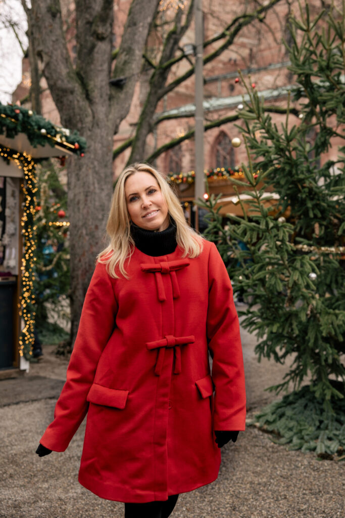 Basel Switzerland at Christmas TIme - A Complete Guide | Why I will always take a European Christmas Market trip every year | Top European Christmas Market to avoid massive crowds | Best Christmas Markets in Switzerland | Reasons to book a Flytographer photo shoot in Europe at Christmas time | Best five star hotels in Basel Switzerland | Top things to see and do in Basel at Christmas time | What to wear to the Basel Christmas market | How many days to spend in Basel for Christmas market trip 