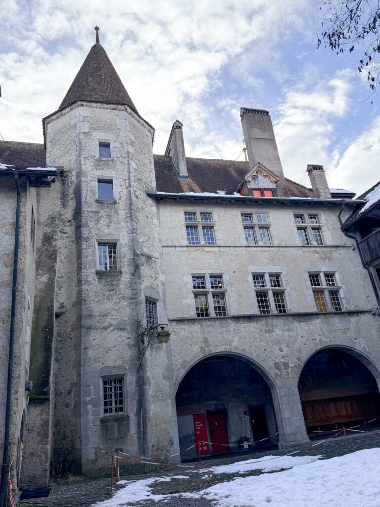 A Montreux Switzerland Christmas Market guide | An honest opinion about the Montreux Christmas market and if it deserves to be considered one of the best in Europe | Where to stay to visit the Montreux Christmas Market | Things to see near Montreux in December | what to do in the Swiss Riviera in December | How many days to spend at the Montreux Christmas market | Chateau Chillon at Christmas time | Visiting Rochers de Naye from Montreux | A day trip to Vevey | How much time to spend at Chaplins World | Is Chaplins World worth visiting | A quick stop in Gruyeres | what to do in Gruyeres | What to do in Vevey | The best luxury hotels near Montreux | The best five star hotels in Montreux | The most luxurious 5 star hotels in the Swiss Riviera | Montreal Jazz festival | What Queen things are there to see in Montreux | Freddie Mercury and Queen in Montreux 