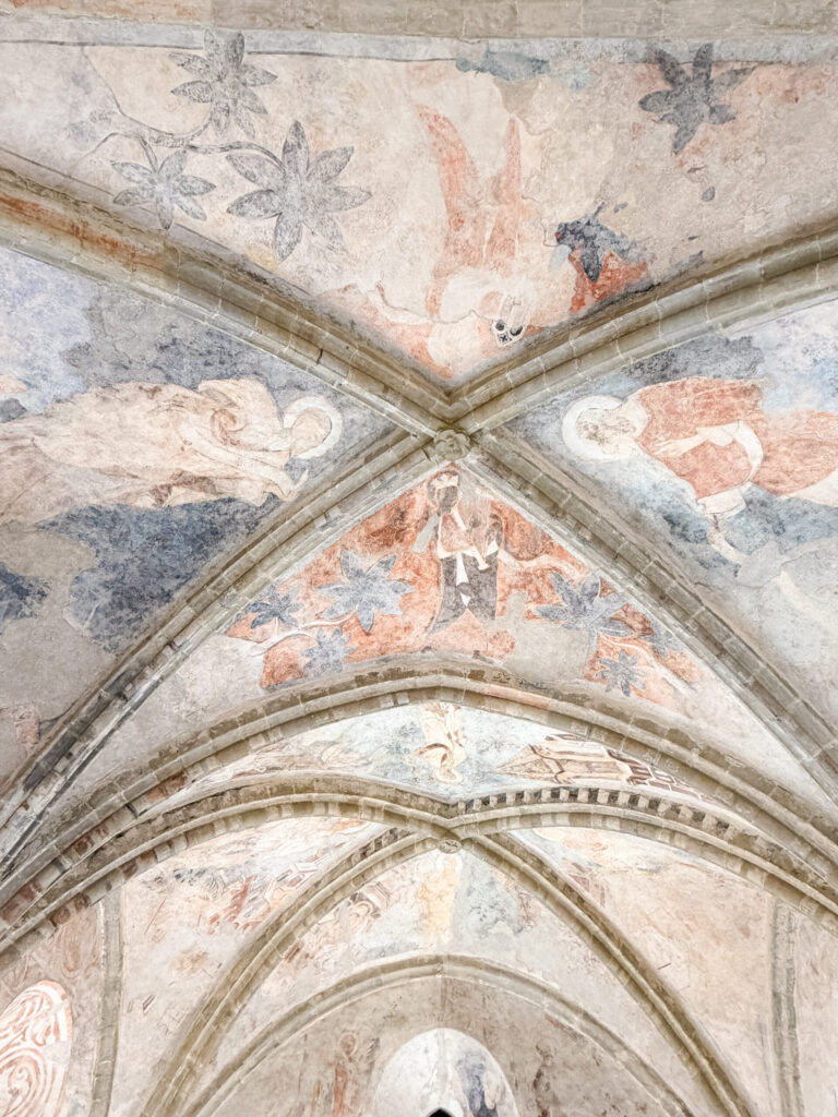 A Montreux Switzerland Christmas Market guide | An honest opinion about the Montreux Christmas market and if it deserves to be considered one of the best in Europe | Where to stay to visit the Montreux Christmas Market | Things to see near Montreux in December | what to do in the Swiss Riviera in December | How many days to spend at the Montreux Christmas market | Chateau Chillon at Christmas time | Visiting Rochers de Naye from Montreux | A day trip to Vevey | How much time to spend at Chaplins World | Is Chaplins World worth visiting | A quick stop in Gruyeres | what to do in Gruyeres | What to do in Vevey | The best luxury hotels near Montreux | The best five star hotels in Montreux | The most luxurious 5 star hotels in the Swiss Riviera | Montreal Jazz festival | What Queen things are there to see in Montreux | Freddie Mercury and Queen in Montreux 