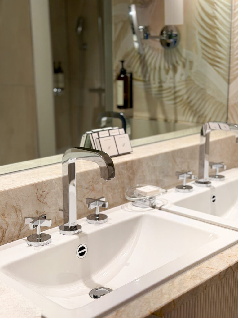 A Montreux Switzerland Christmas Market guide | An honest opinion about the Montreux Christmas market and if it deserves to be considered one of the best in Europe | Where to stay to visit the Montreux Christmas Market | Things to see near Montreux in December | what to do in the Swiss Riviera in December | How many days to spend at the Montreux Christmas market | Chateau Chillon at Christmas time | Visiting Rochers de Naye from Montreux | A day trip to Vevey | How much time to spend at Chaplins World | Is Chaplins World worth visiting | A quick stop in Gruyeres | what to do in Gruyeres | What to do in Vevey | The best luxury hotels near Montreux | The best five star hotels in Montreux | The most luxurious 5 star hotels in the Swiss Riviera | Montreal Jazz festival | What Queen things are there to see in Montreux | Freddie Mercury and Queen in Montreux 