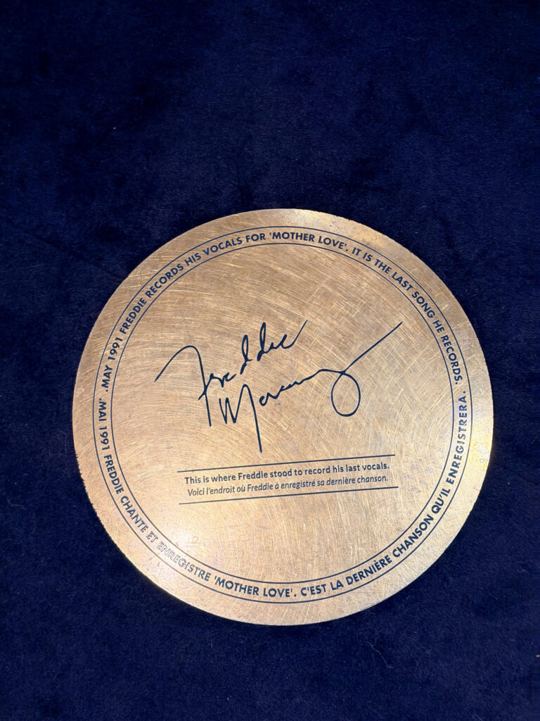 A Montreux Switzerland Christmas Market guide | An honest opinion about the Montreux Christmas market and if it deserves to be considered one of the best in Europe | Where to stay to visit the Montreux Christmas Market | Things to see near Montreux in December | what to do in the Swiss Riviera in December | How many days to spend at the Montreux Christmas market | Chateau Chillon at Christmas time | Visiting Rochers de Naye from Montreux | A day trip to Vevey | How much time to spend at Chaplins World | Is Chaplins World worth visiting | A quick stop in Gruyeres | what to do in Gruyeres | What to do in Vevey | The best luxury hotels near Montreux | The best five star hotels in Montreux | The most luxurious 5 star hotels in the Swiss Riviera | Montreal Jazz festival | What Queen things are there to see in Montreux | Freddie Mercury and Queen in Montreux 