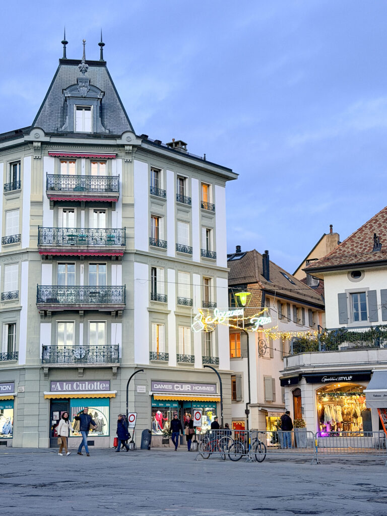 A Montreux Switzerland Christmas Market guide | An honest opinion about the Montreux Christmas market and if it deserves to be considered one of the best in Europe | Where to stay to visit the Montreux Christmas Market | Things to see near Montreux in December | what to do in the Swiss Riviera in December | How many days to spend at the Montreux Christmas market | Chateau Chillon at Christmas time | Visiting Rochers de Naye from Montreux | A day trip to Vevey | How much time to spend at Chaplins World | Is Chaplins World worth visiting | A quick stop in Gruyeres | what to do in Gruyeres | What to do in Vevey | The best luxury hotels near Montreux | The best five star hotels in Montreux | The most luxurious 5 star hotels in the Swiss Riviera | Montreal Jazz festival | What Queen things are there to see in Montreux | Freddie Mercury and Queen in Montreux 