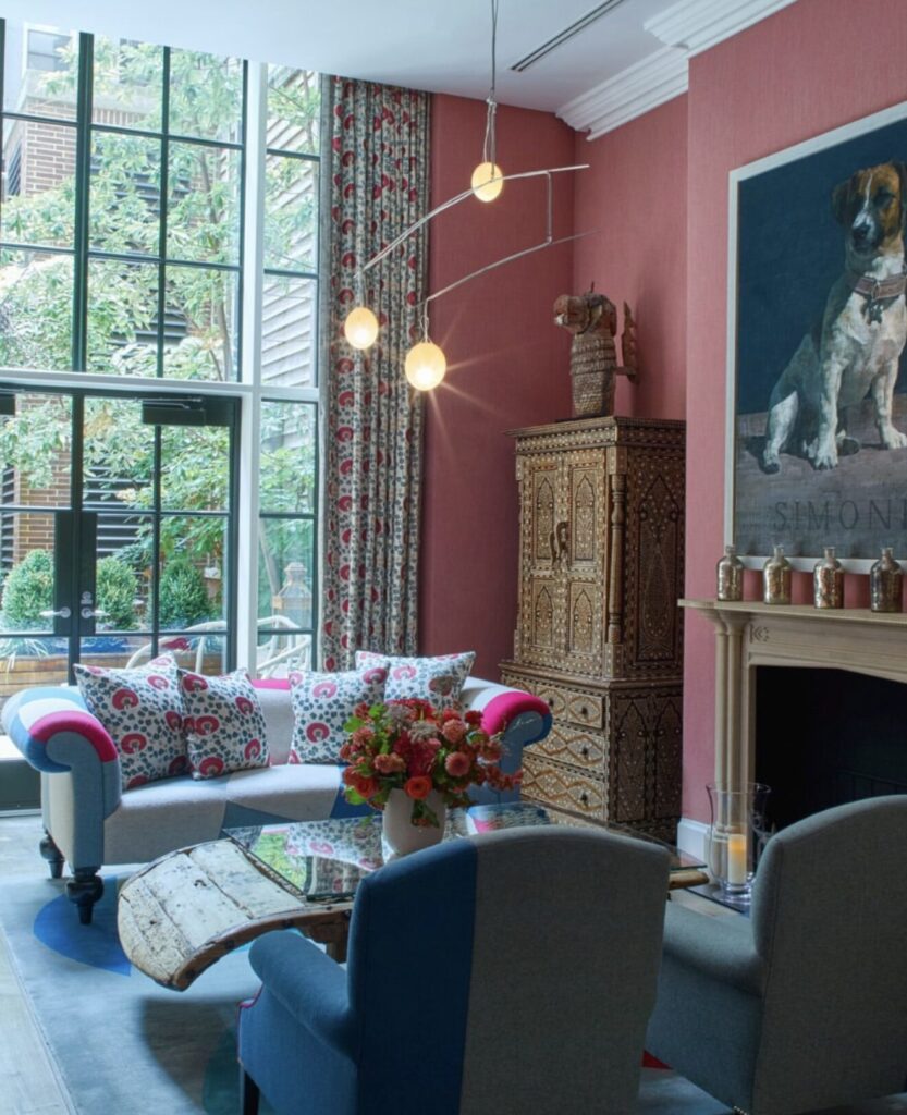 Top Luxury Hotels in NYC | Where to stay in NYC | Best neighborhood to stay at in New York City | Best hotels in New York City | What is the best luxury hotel at a reasonable price to stay at in NYC | Recommended neighborhoods to stay at in Manhattan | Best hotel in Manhattan for Christmas time visits 